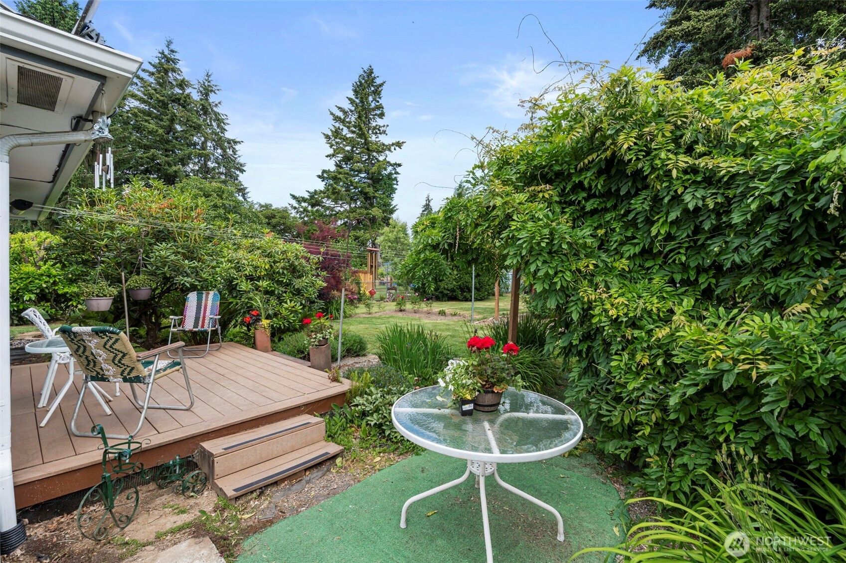 2702 Karen Frazier Road Southeast Olympia, WA 98501 - Photo 23 of 36