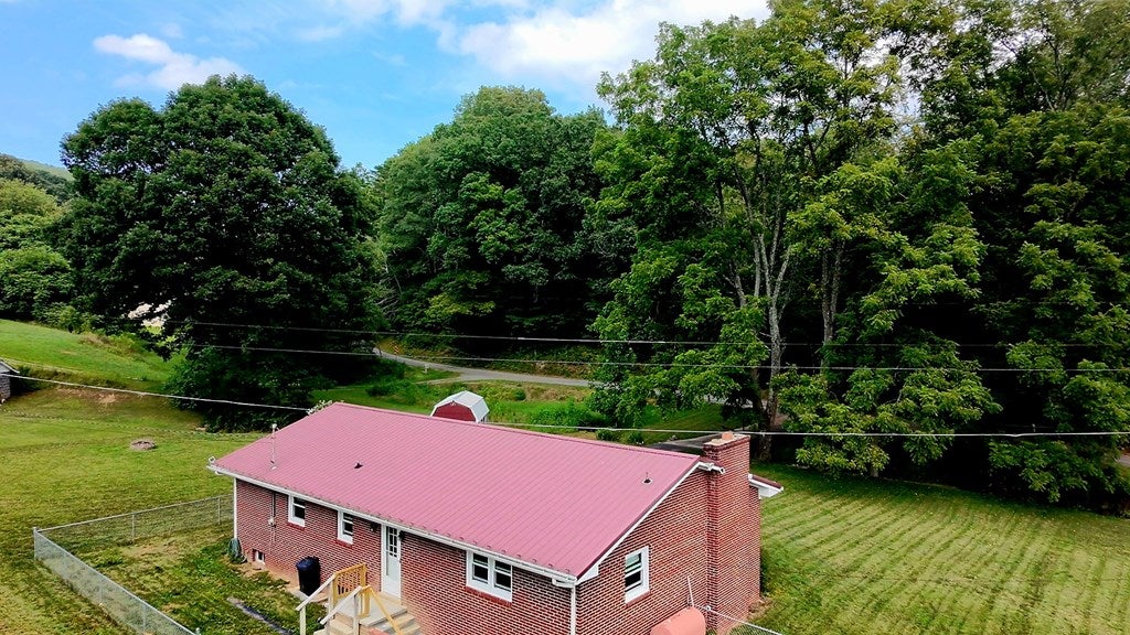 128 Roberts Chapel Road Saltville, VA 24370 - Photo 26 of 26 Gallery Image 26