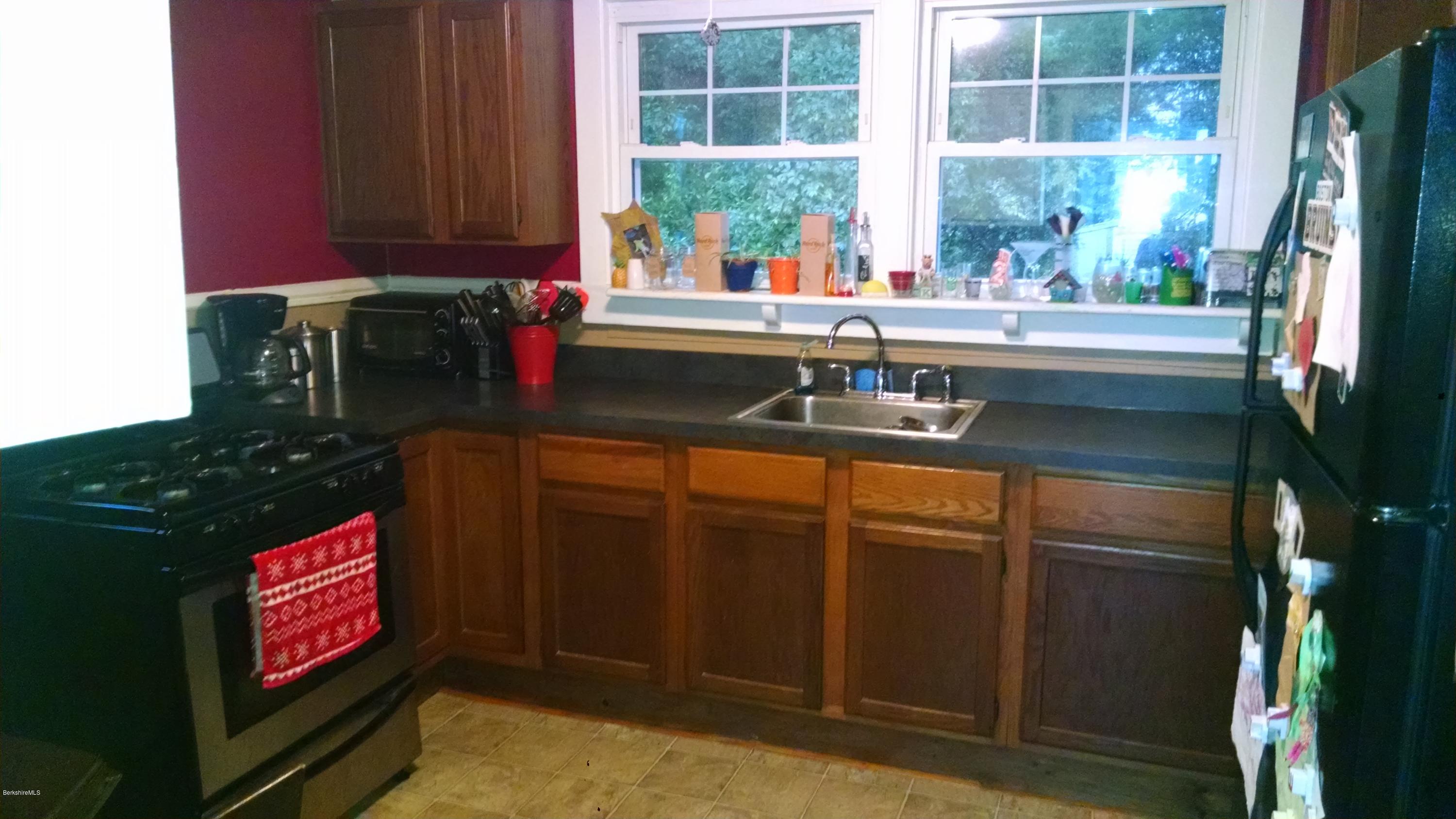 55 Pecks Road Pittsfield, MA 01201 - Photo 4 of 31 Kitchen