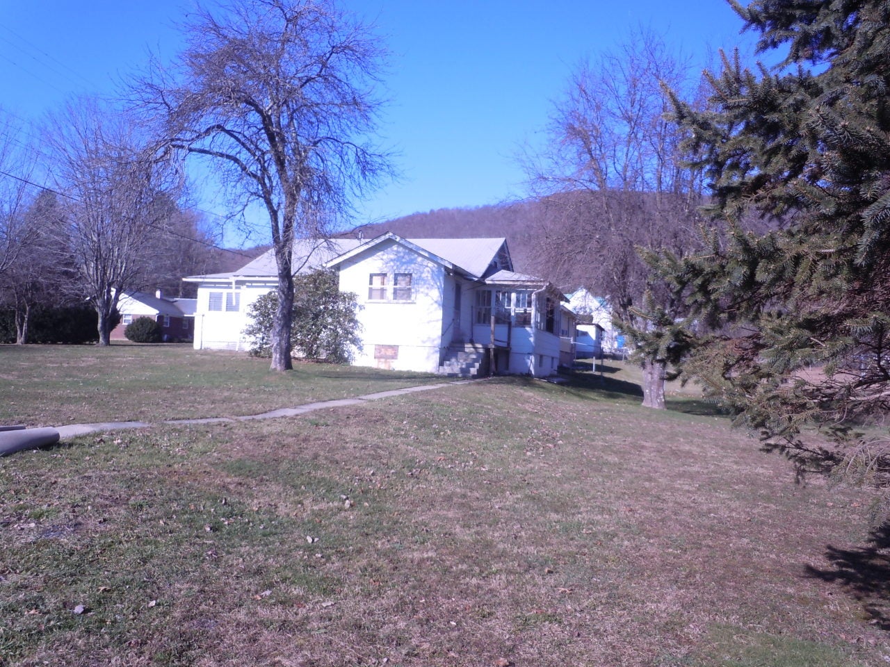 105 Big Mountain Road Rupert, WV 25984 - Photo 1 of 15 House