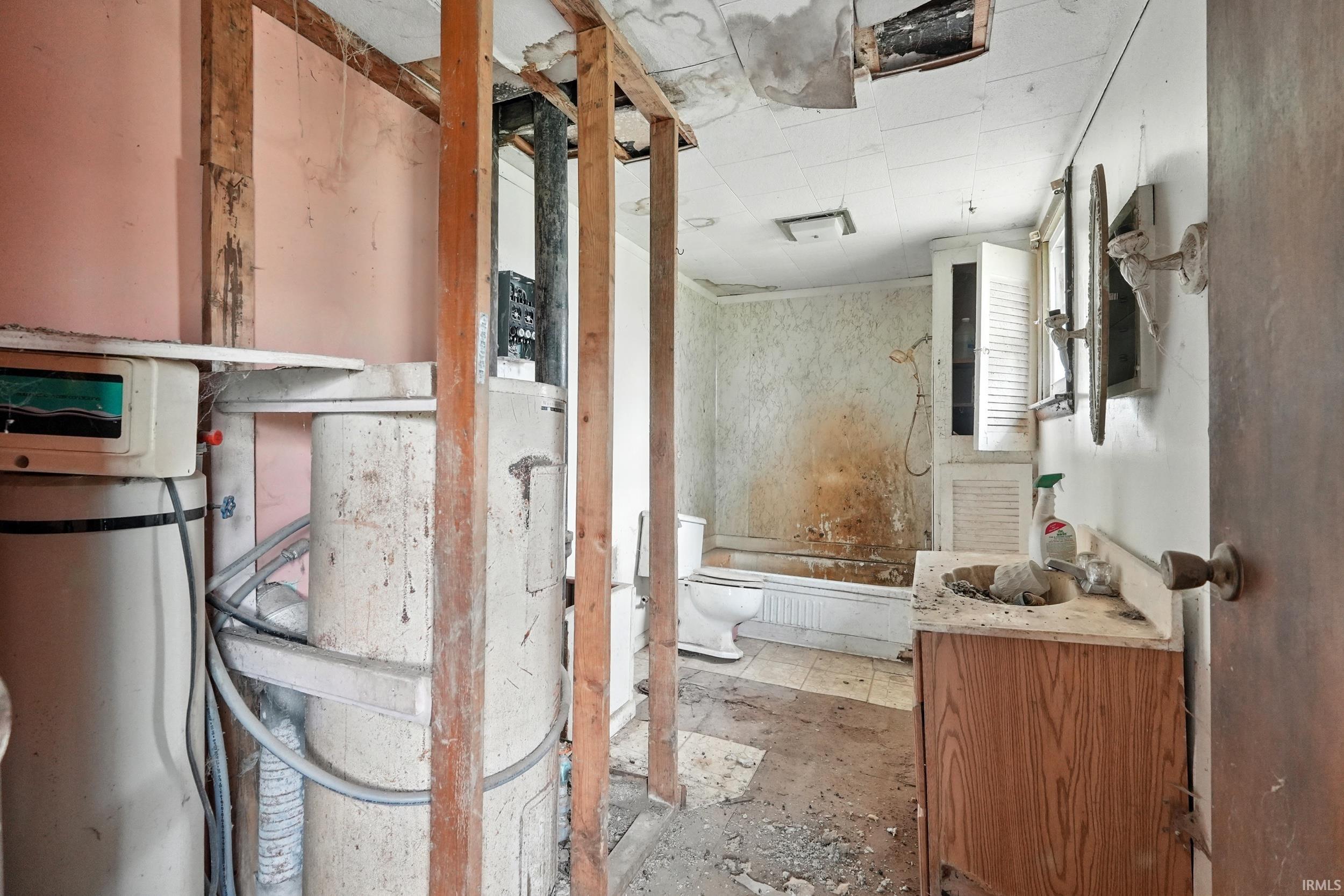 4565 East Station Road Roanoke, IN 46783 - Photo 16 of 27