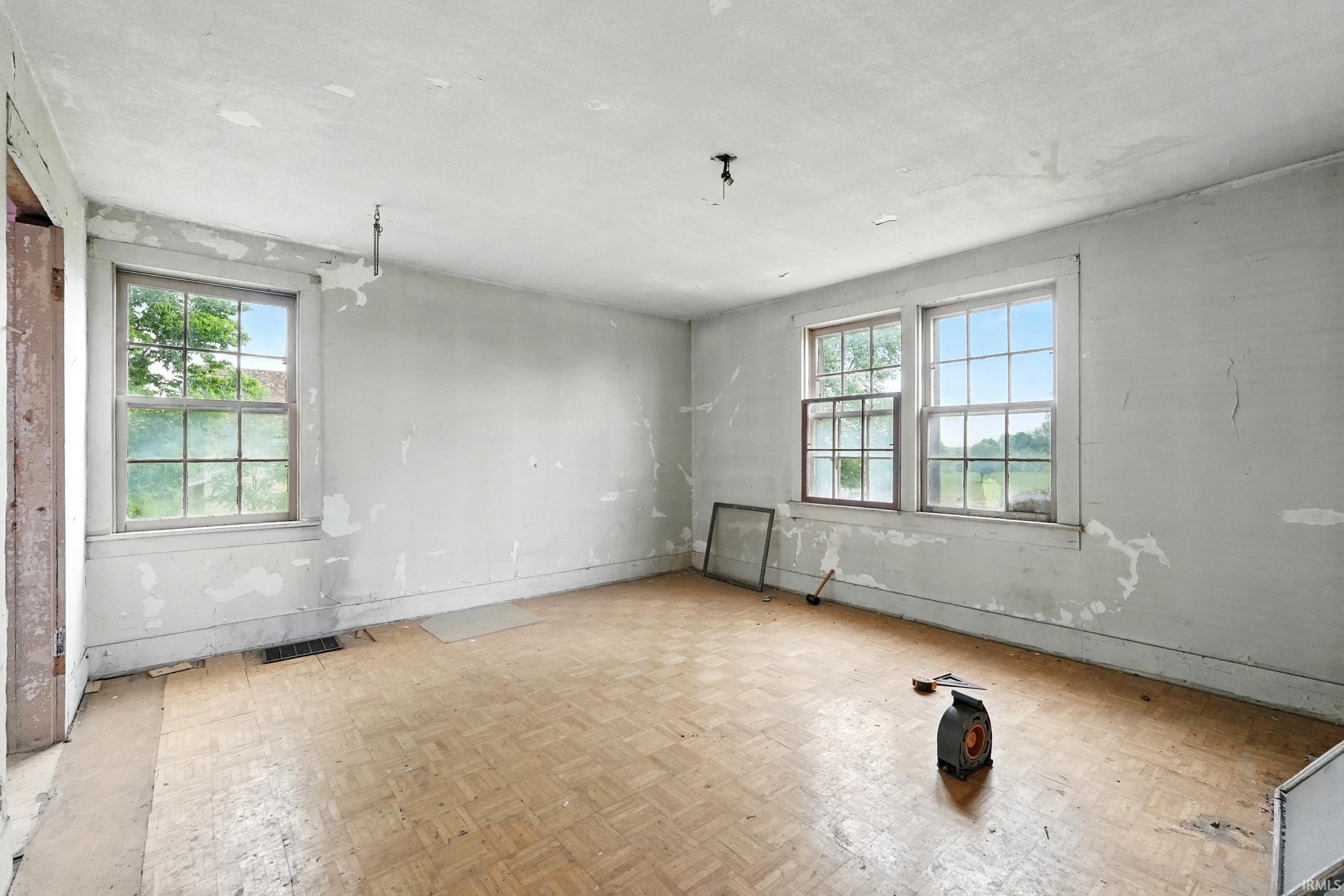 4565 East Station Road Roanoke, IN 46783 - Photo 20 of 27