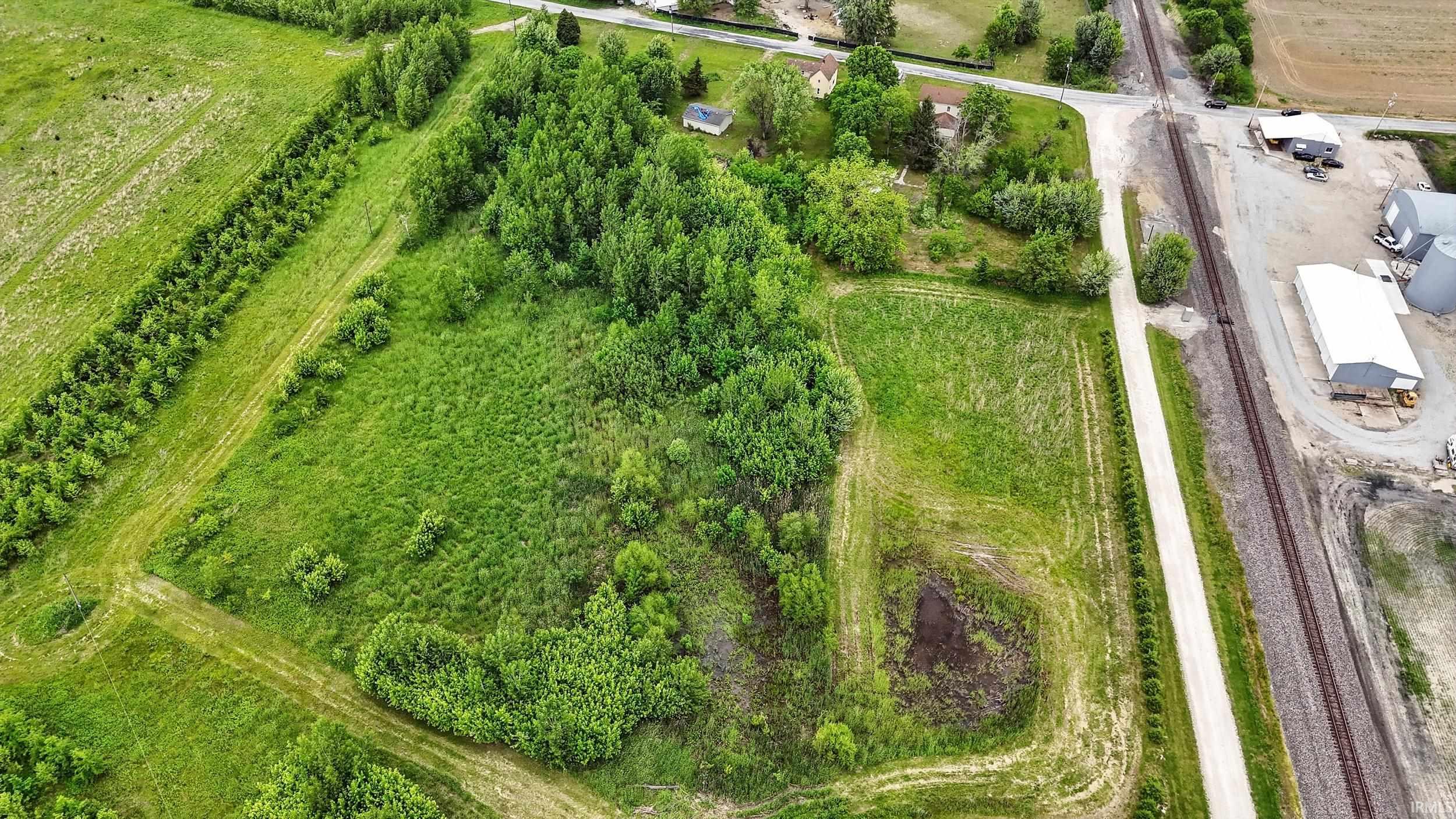 4565 East Station Road Roanoke, IN 46783 - Photo 5 of 27