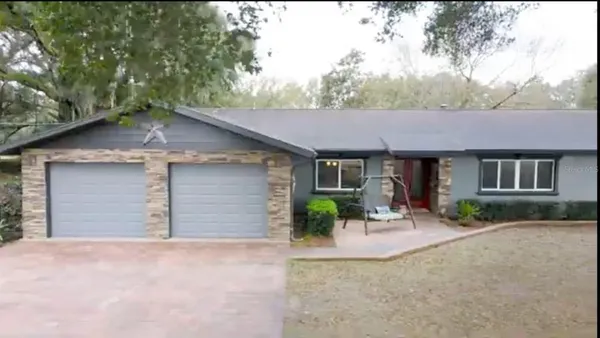 $465,000 | 2700 Southeast 157th Lane Road, Summerfield, FL 34491