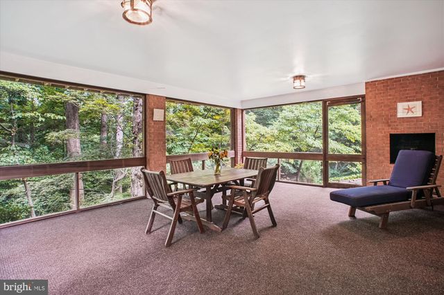 $1,244,000 | 3818 North Ridgeview Road, Arlington, VA 22207