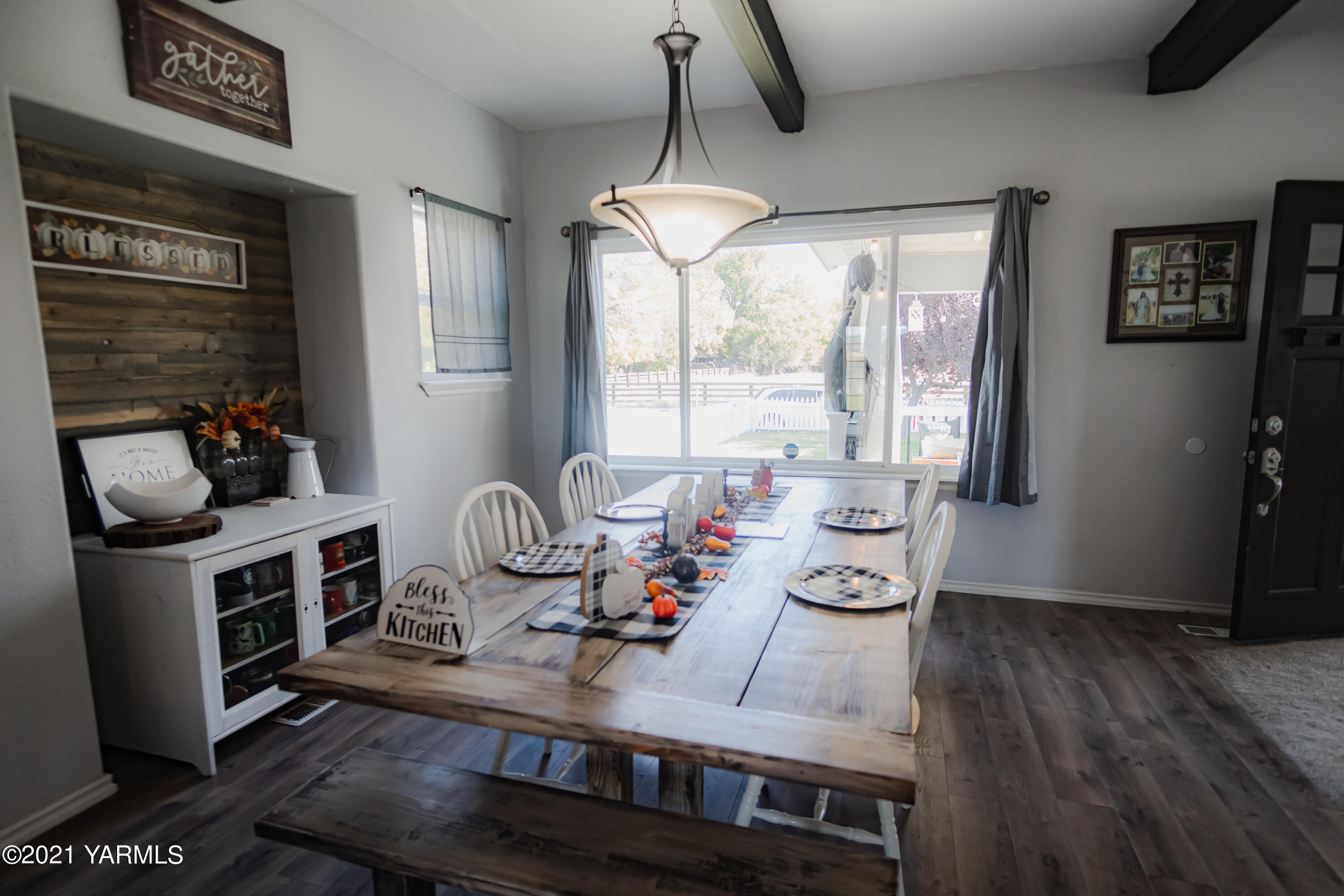 1605 Saul Road Sunnyside, WA 98944 - Photo 5 of 15 DSC09938