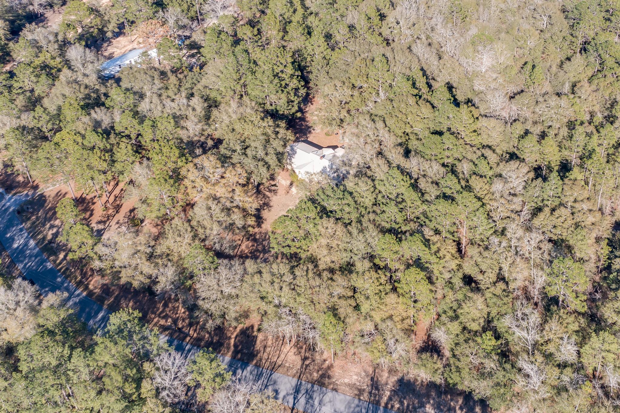 6359 Shangri La Road Crestview, FL 32539 - Photo 54 of 56 47