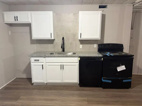 $1,600 | 931 9th Avenue, Unit 1, Port Arthur, TX 77642