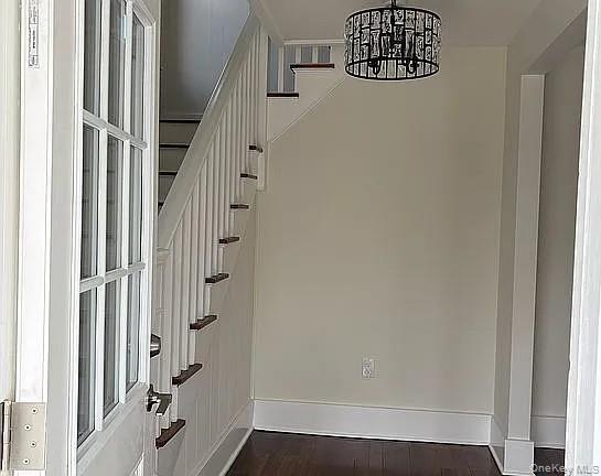34 Kelsey Road Poughkeepsie, NY 12601 - Photo 3 of 32 Entryway