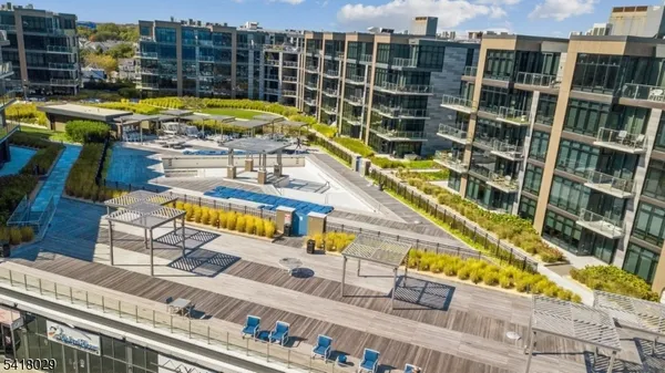 $3,800 | 30 Melrose Terrace, Unit 221, Long Branch City, NJ 07740