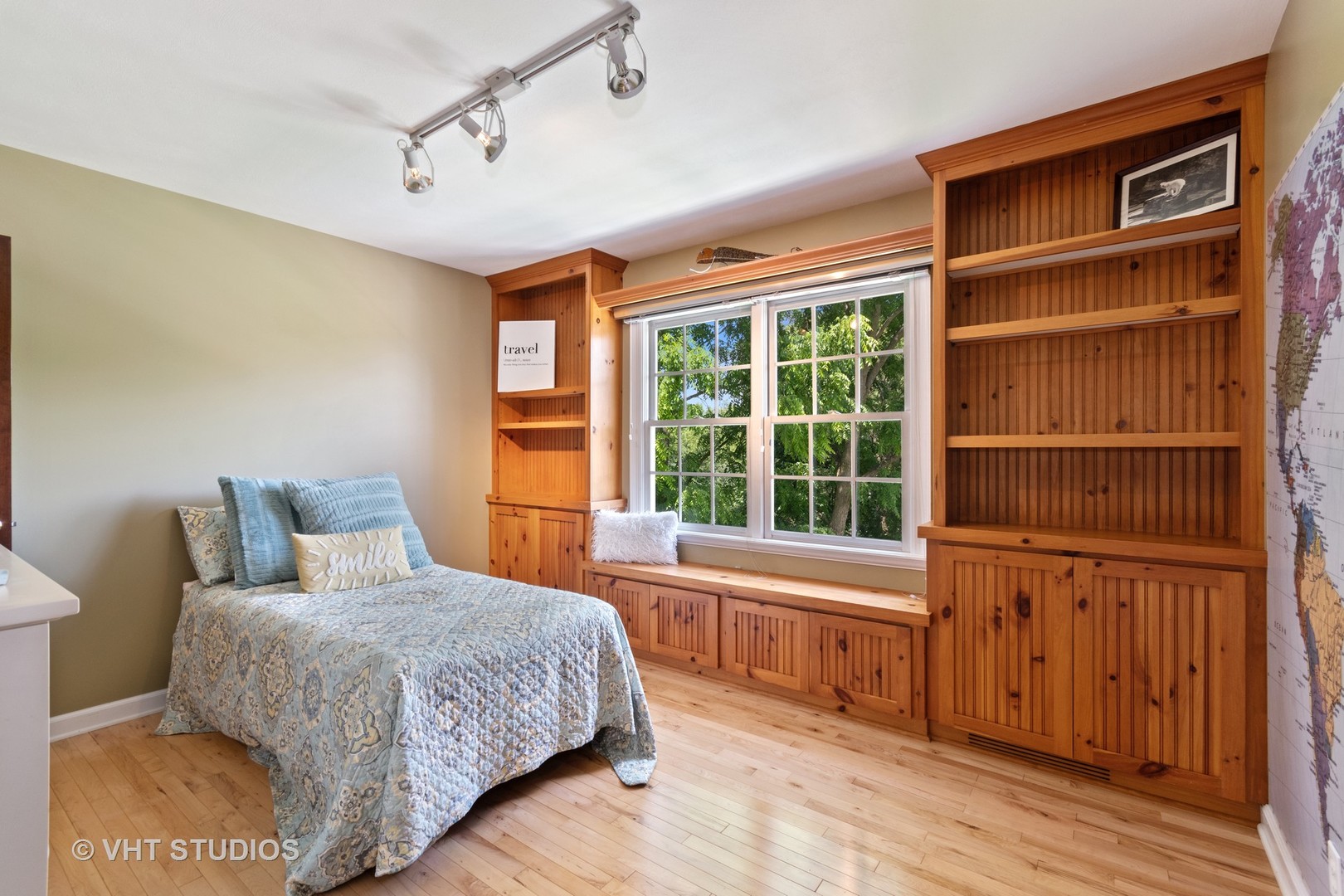 604 Chesapeake Road St. Charles, IL 60175 - Photo 14 of 21