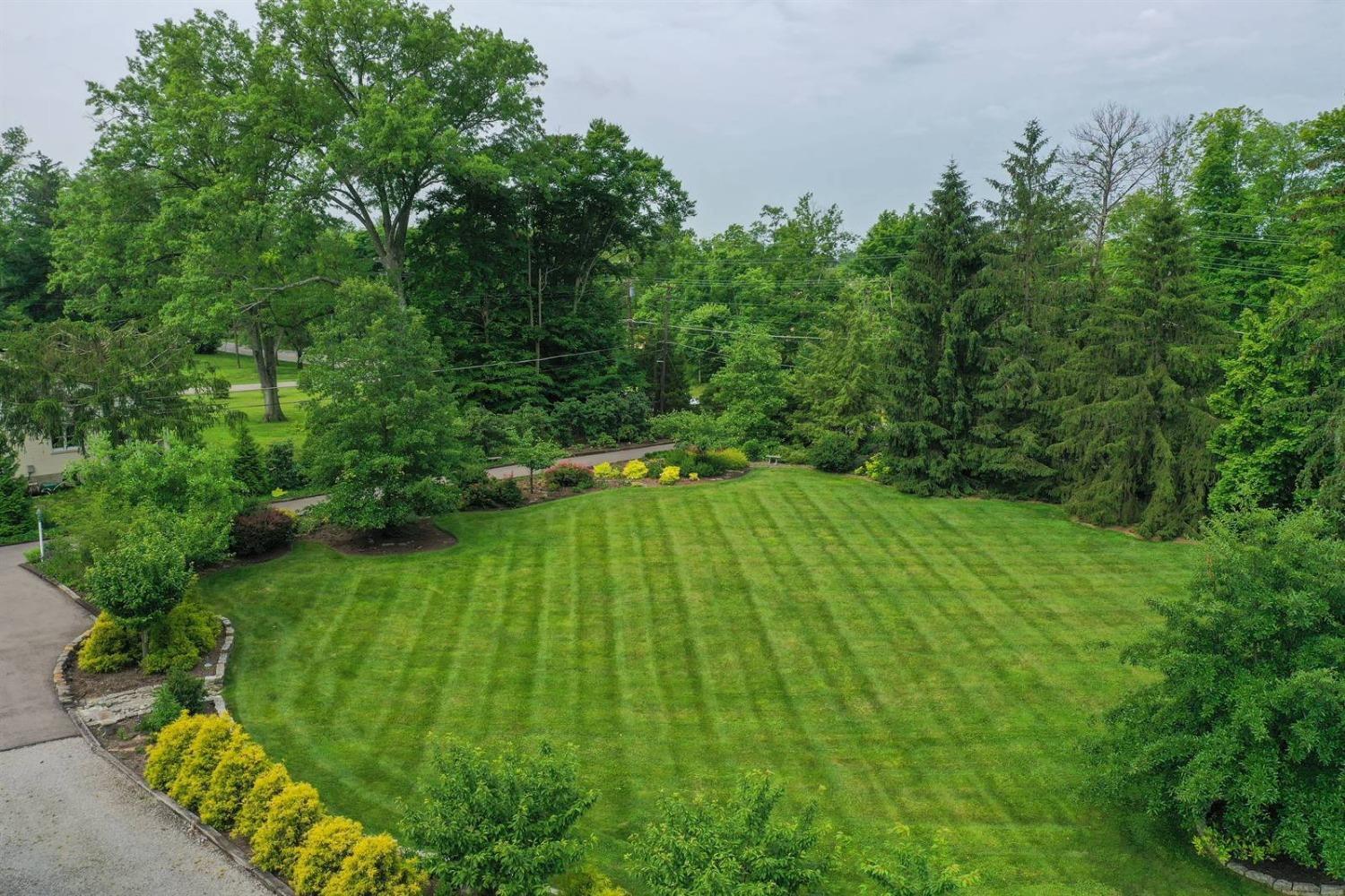 7000 Drake Road Cincinnati, OH 45243 - Photo 22 of 25