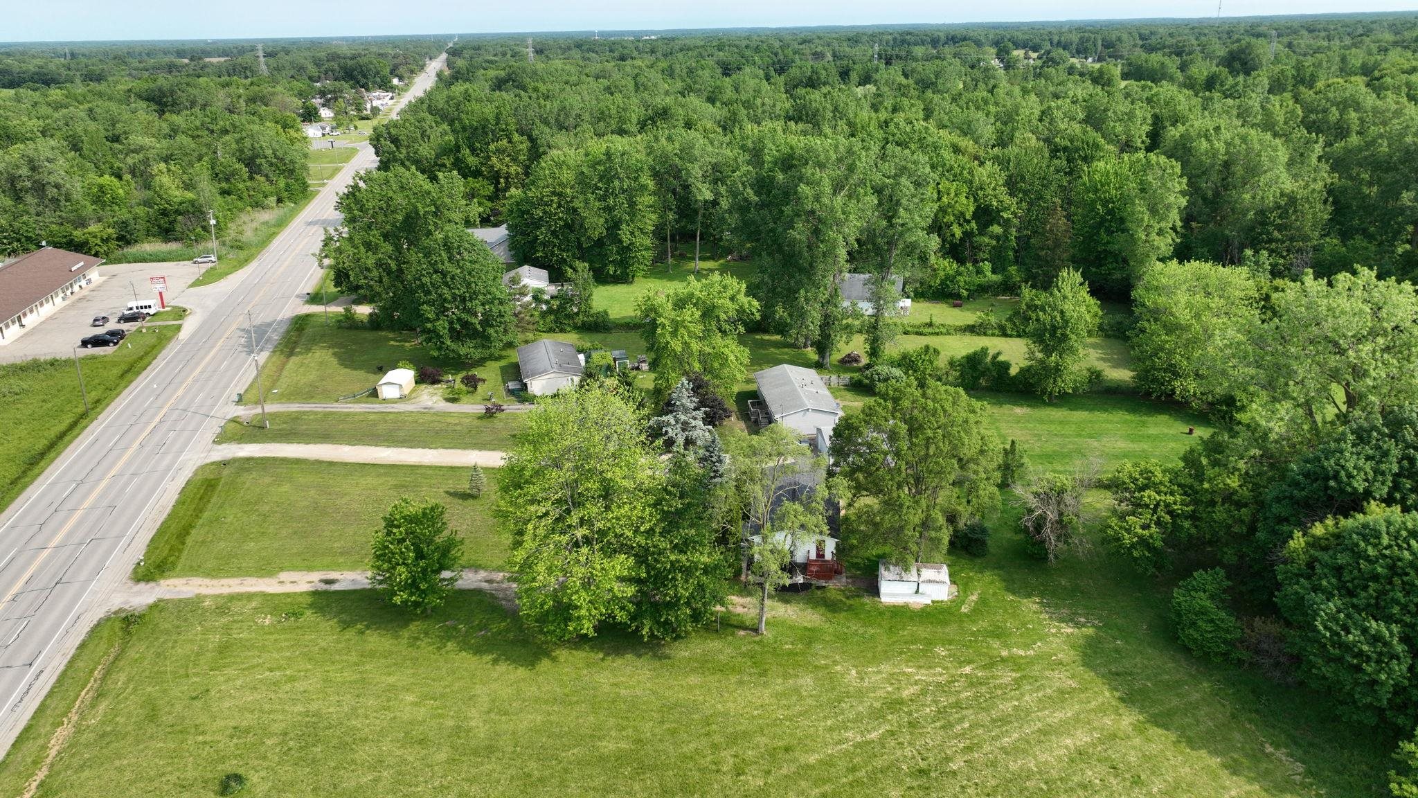 13148 North Saginaw Road Clio, MI 48420 - Photo 8 of 40