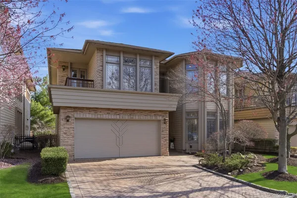 $2,835,000 | 50 Holiday Pond Road, Jericho, NY 11753