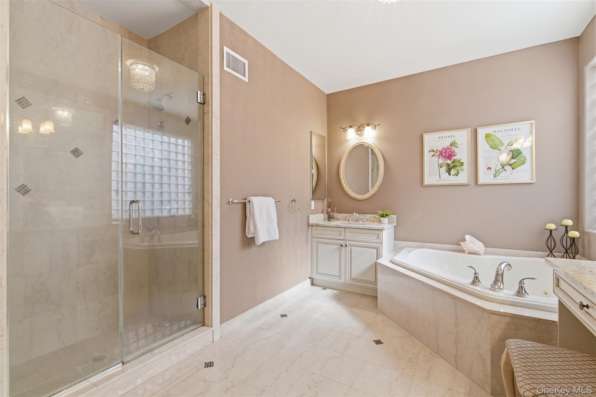 50 Holiday Pond Road Jericho, NY 11753 - Photo 19 of 50