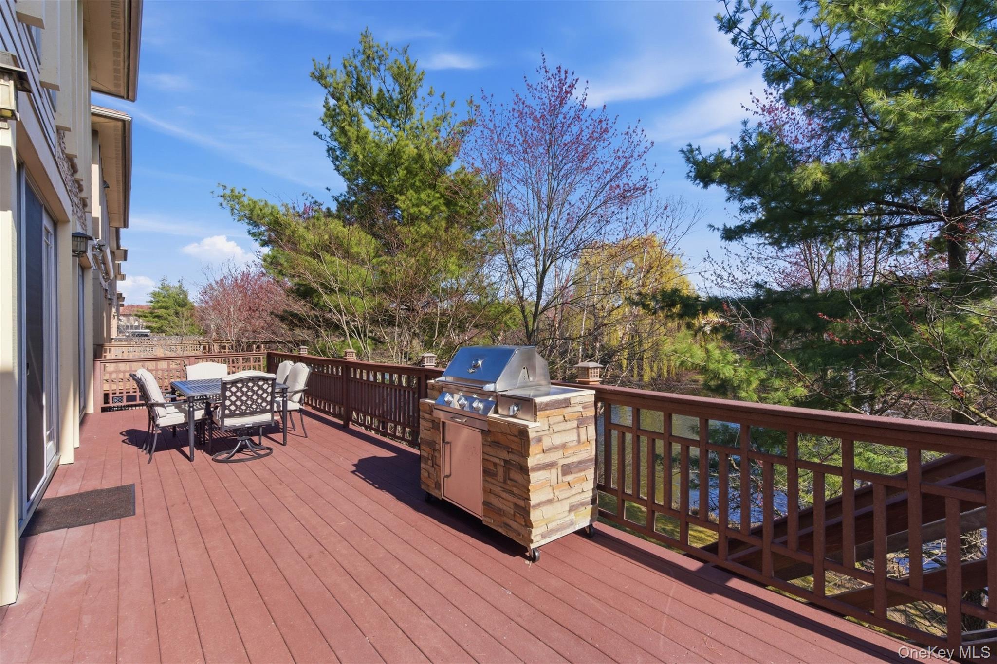 50 Holiday Pond Road Jericho, NY 11753 - Photo 41 of 50