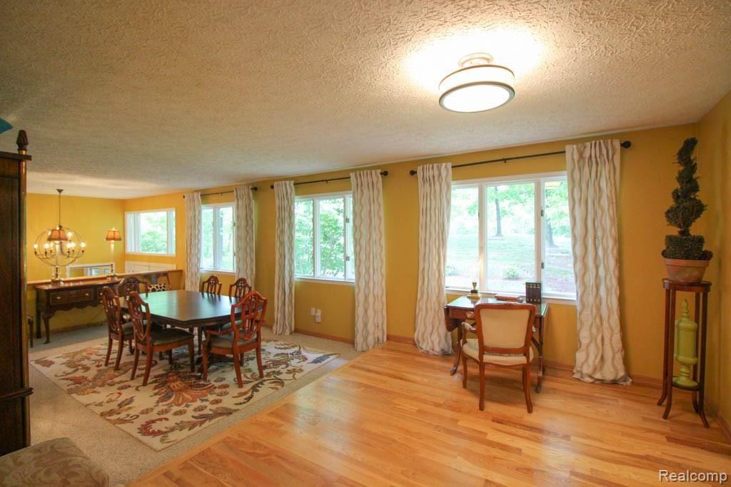 6130 Sheldon Road Rochester Hills, MI 48306 - Photo 5 of 32