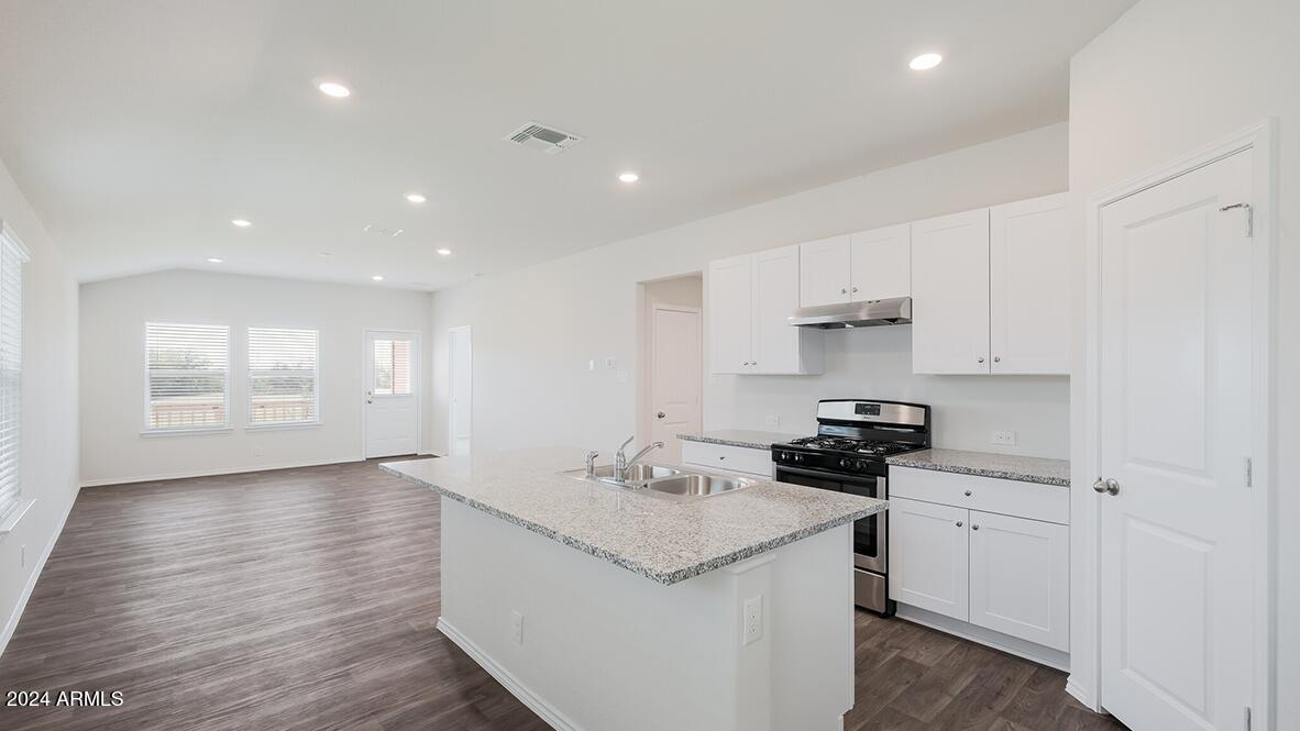 2864 Shepperd Avenue Apache Junction, AZ 85120 - Photo 6 of 12
