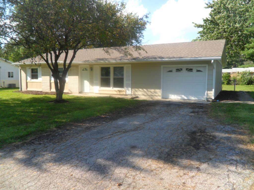 2529 Ridgeway Drive Fort Wayne, IN 46816 - Photo 1 of 10