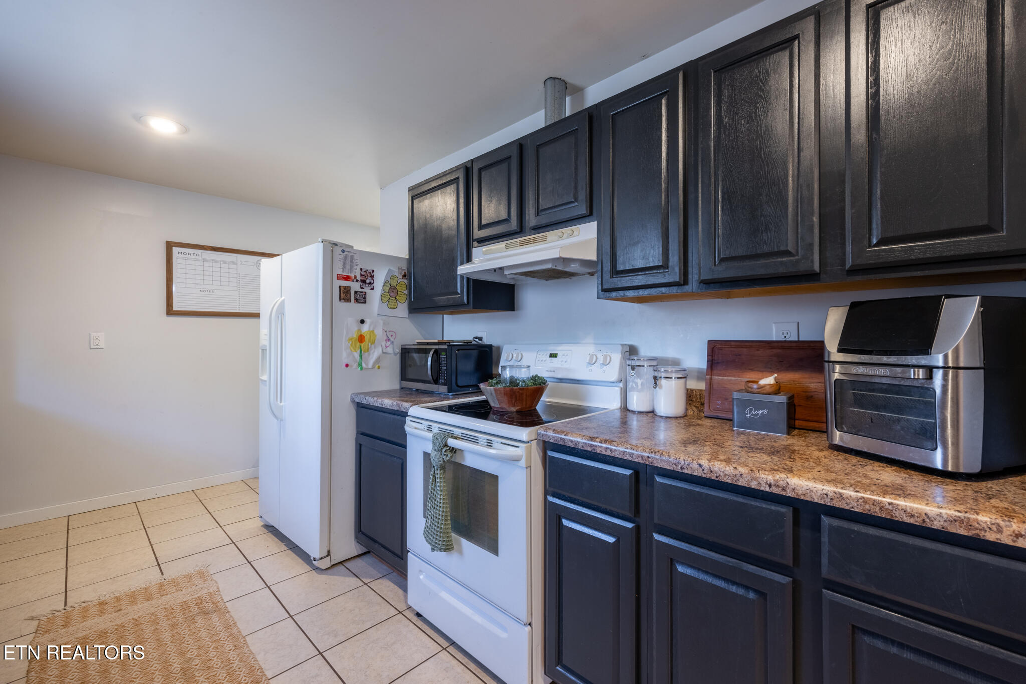 196 Akins Road Tellico Plains, TN 37385 - Photo 10 of 26 010