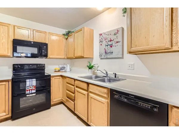 $365,000 | 1601 Great Western Drive, Unit D3, Longmont, CO 80501