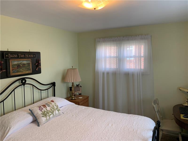 830 Mayfield Road Sharpsville, PA 16150 - Photo 11 of 22 Gallery Image 11