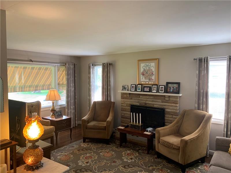 830 Mayfield Road Sharpsville, PA 16150 - Photo 3 of 22 Gallery Image 3