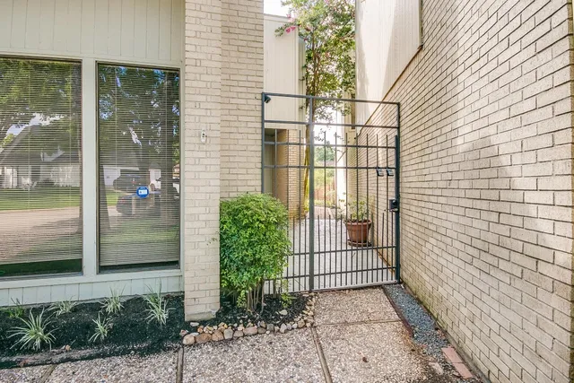 $2,849 | 923 Cranberry Hill Court, Houston, TX 77079