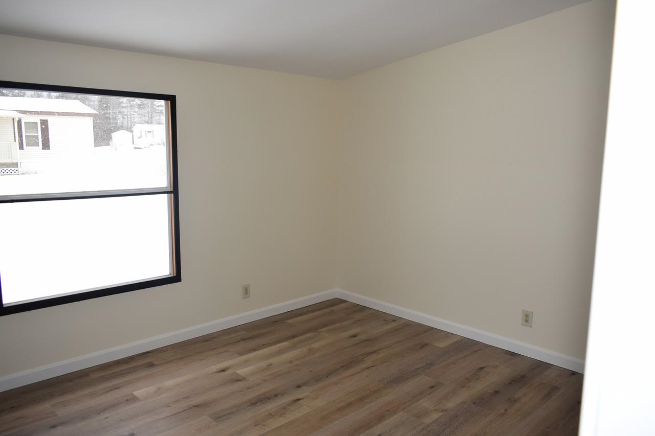 5 Ridgeview Terrace Dalton, NH 03598 - Photo 3 of 19