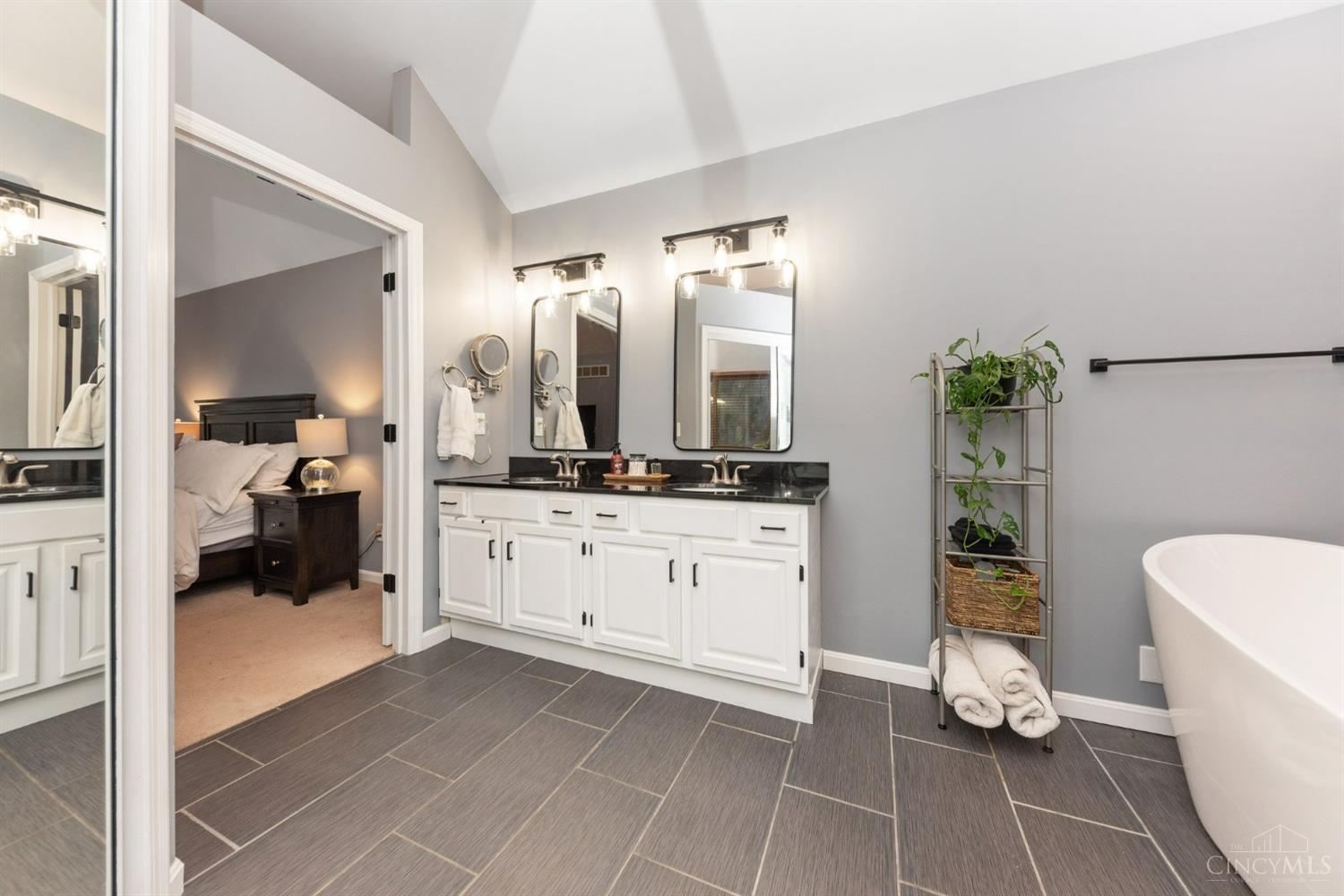 4829 Summerside Road Cincinnati, OH 45244 - Photo 22 of 47 Gallery Image 22