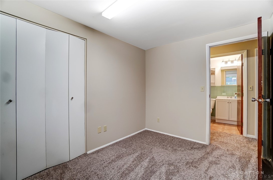 6612 Hemingway Road Huber Heights, OH 45424 - Photo 25 of 35
