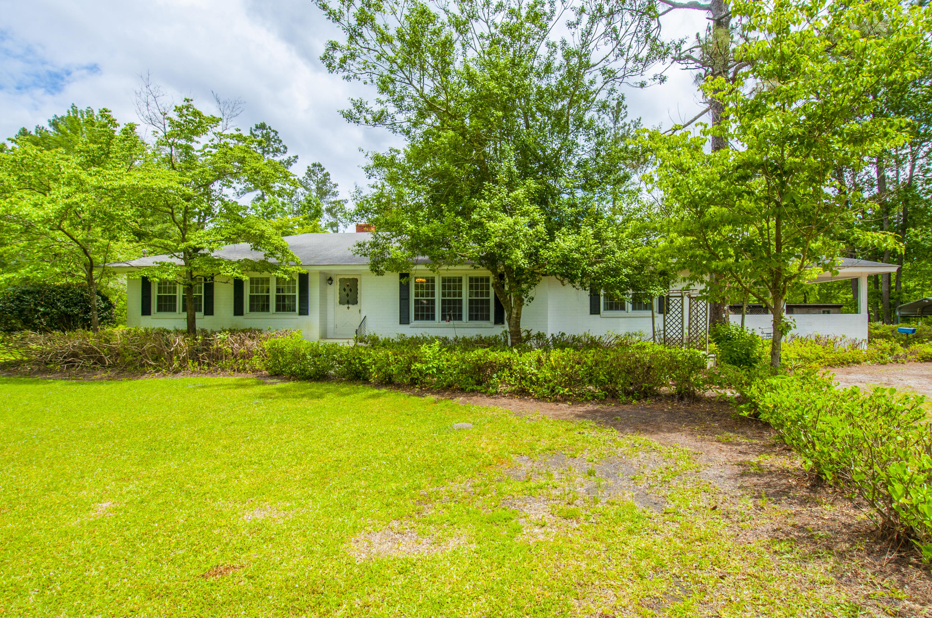 9295 Old State Road Holly Hill, SC 29059 - Photo 1 of 39 _DSC7797