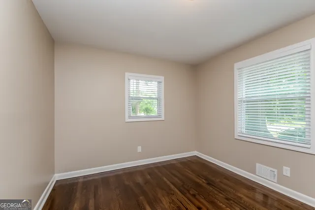 $1,595 | 742 King Road, Jonesboro, GA 30236