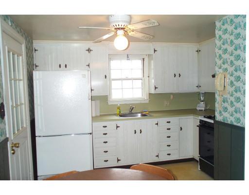 78 Clinton Road Weymouth, MA 02189 - Photo 6 of 10 Gallery Image 6