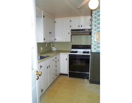78 Clinton Road Weymouth, MA 02189 - Photo 7 of 10 Gallery Image 7