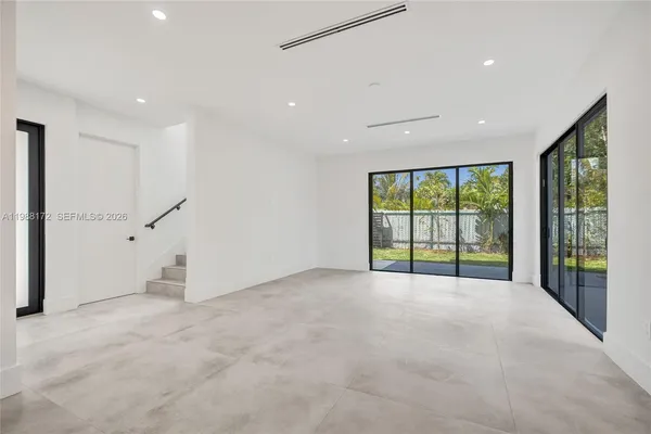 $7,500 | 2421 Southwest 16th Terrace, Miami, FL 33145