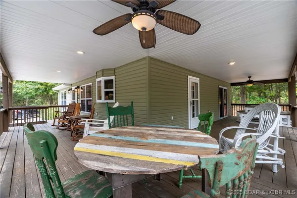 $395,000 | 36 Country Lane, Eldon, MO 65026