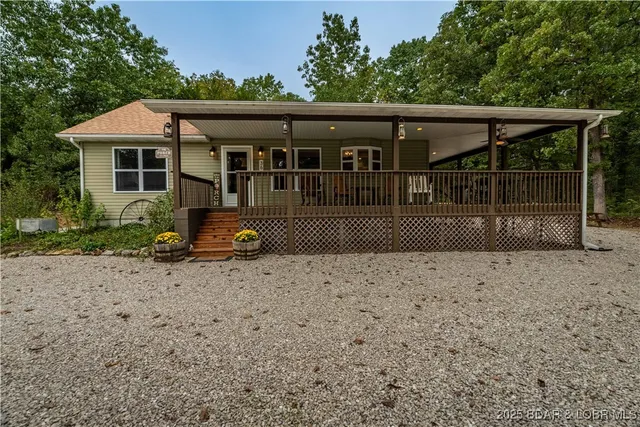 $429,000 | 36 Country Lane, Eldon, MO 65026