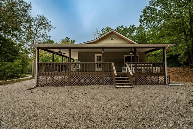 $429,000 | 36 Country Lane, Eldon, MO 65026