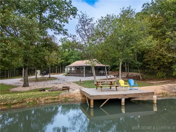 $395,000 | 36 Country Lane, Eldon, MO 65026