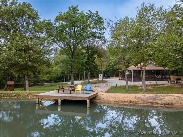 $429,000 | 36 Country Lane, Eldon, MO 65026