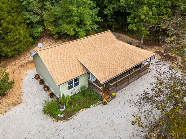 $395,000 | 36 Country Lane, Eldon, MO 65026