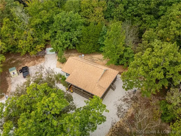 $395,000 | 36 Country Lane, Eldon, MO 65026