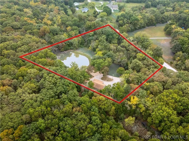 $429,000 | 36 Country Lane, Eldon, MO 65026