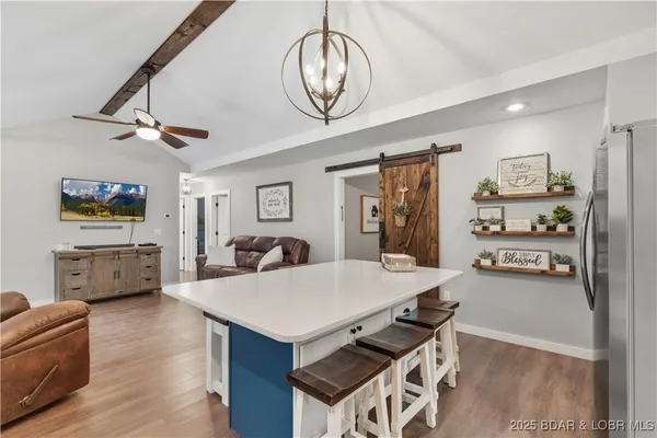 $395,000 | 36 Country Lane, Eldon, MO 65026