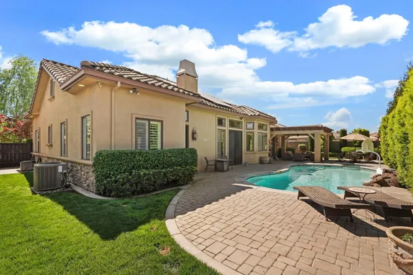 $1,659,000 | 181 West Willow Wood Drive, Woodbridge, CA 95258