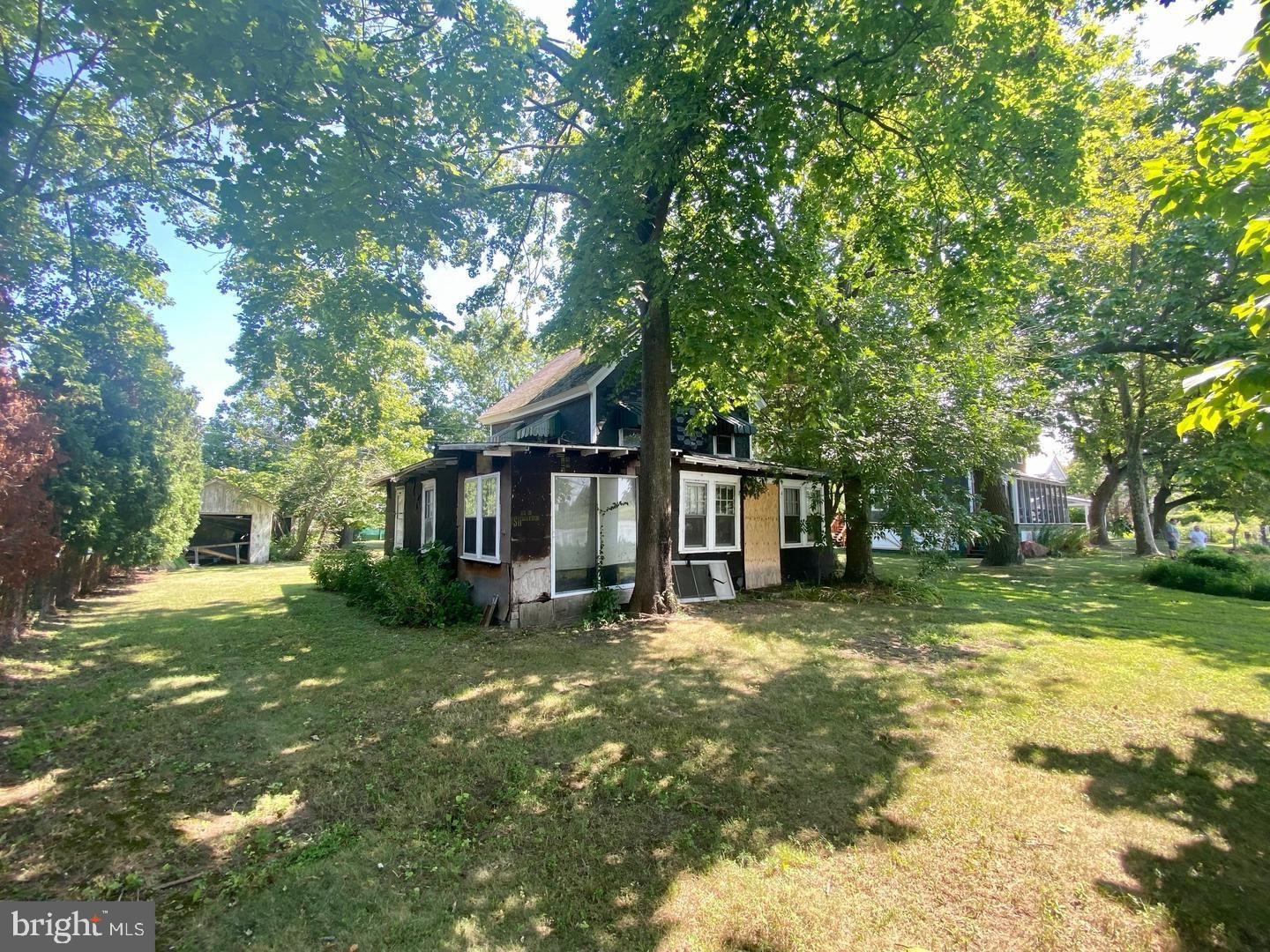 114 Ferry Road Bridgeport, NJ 08014 - Photo 8 of 12