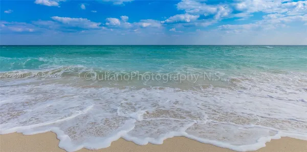 $3,300 | 6039 Collins Avenue, Unit 1415, Miami Beach, FL 33140