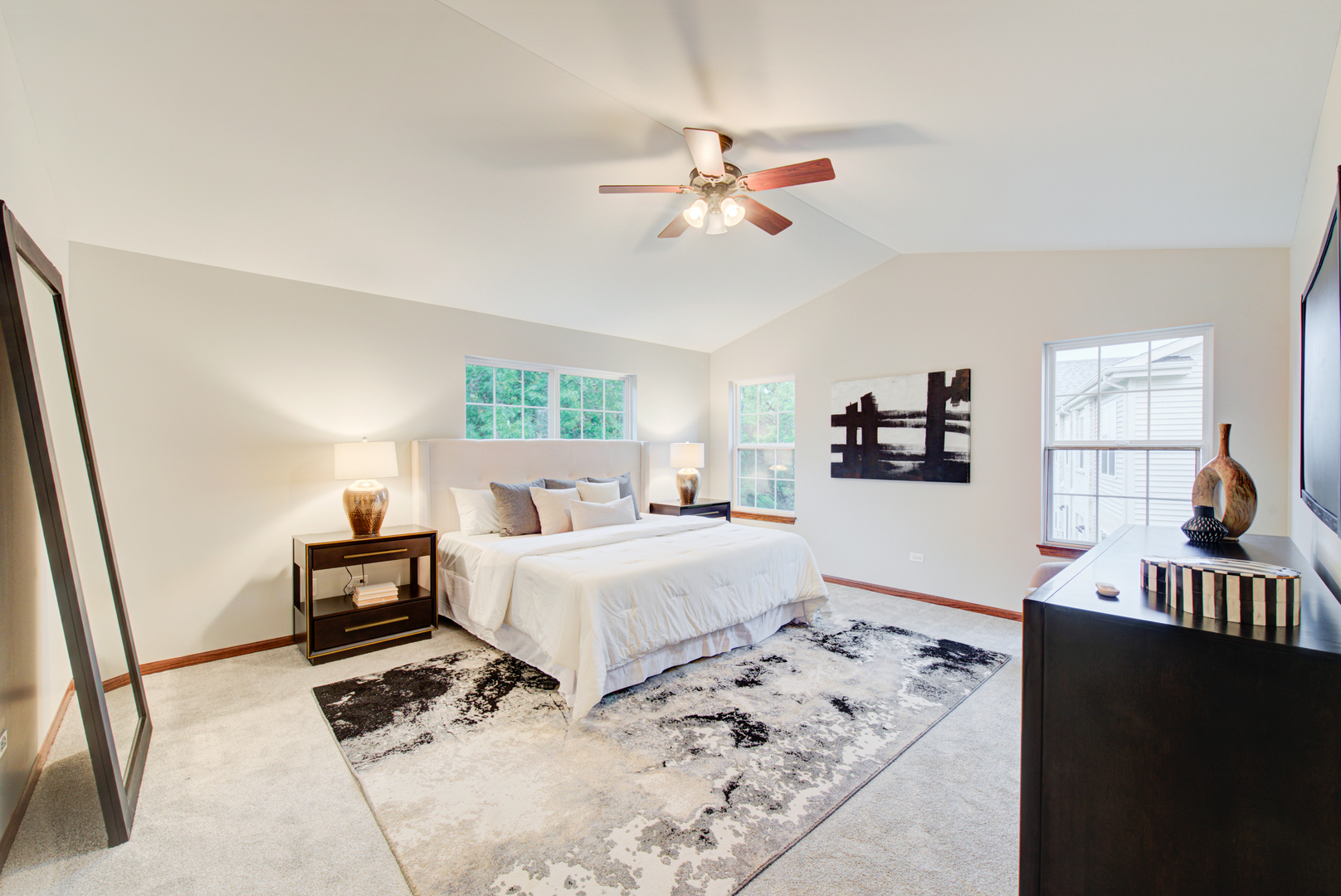 722 Oak Hollow Road, Unit 722 Crystal Lake, IL 60014 - Photo 14 of 31