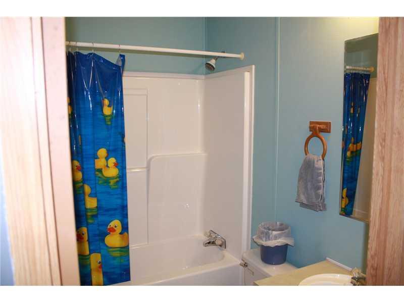 285 White Schoolhouse Road Corinth, ME 04427 - Photo 10 of 19 Bathroom.